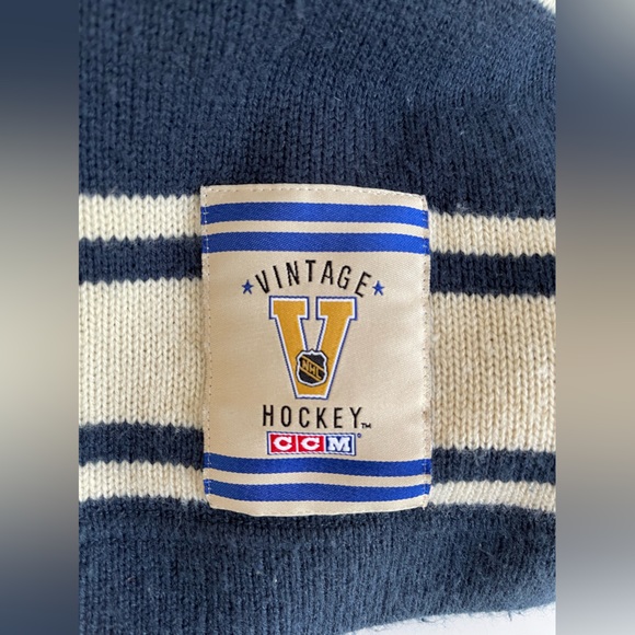 CCM Vintage Toronto Maple Leafs Sweater - Picture 2 of 4